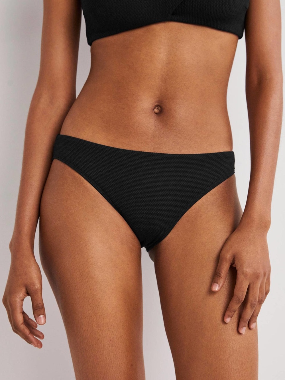 Boden classic Bikini Bottoms textured Black NWT size 12 mid-rise mid-coverage
